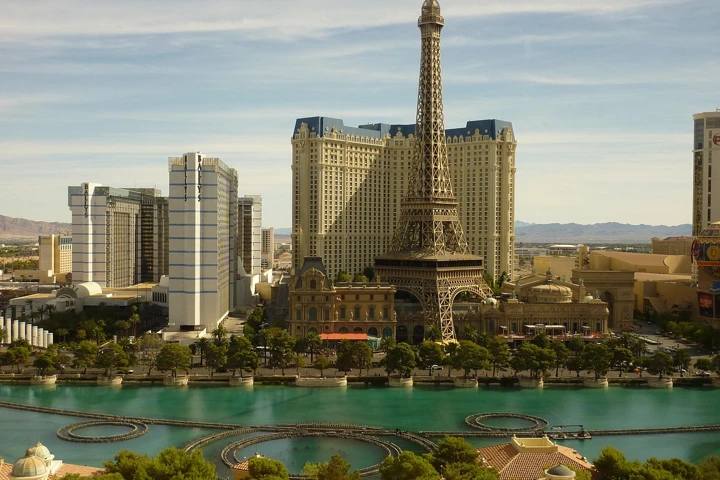 Las Vegas Flight Ticket